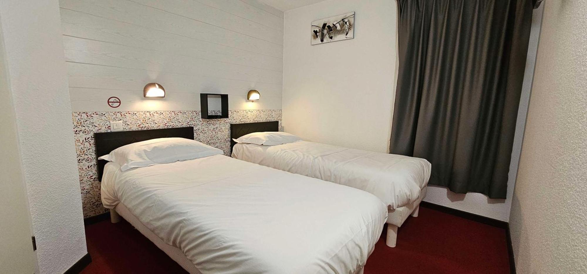 Brit Hotel Essentiel Albi Parc Des Expos 르시쿼스트러 외부 사진