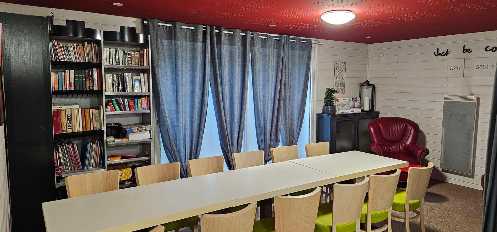 Brit Hotel Essentiel Albi Parc Des Expos 르시쿼스트러 외부 사진