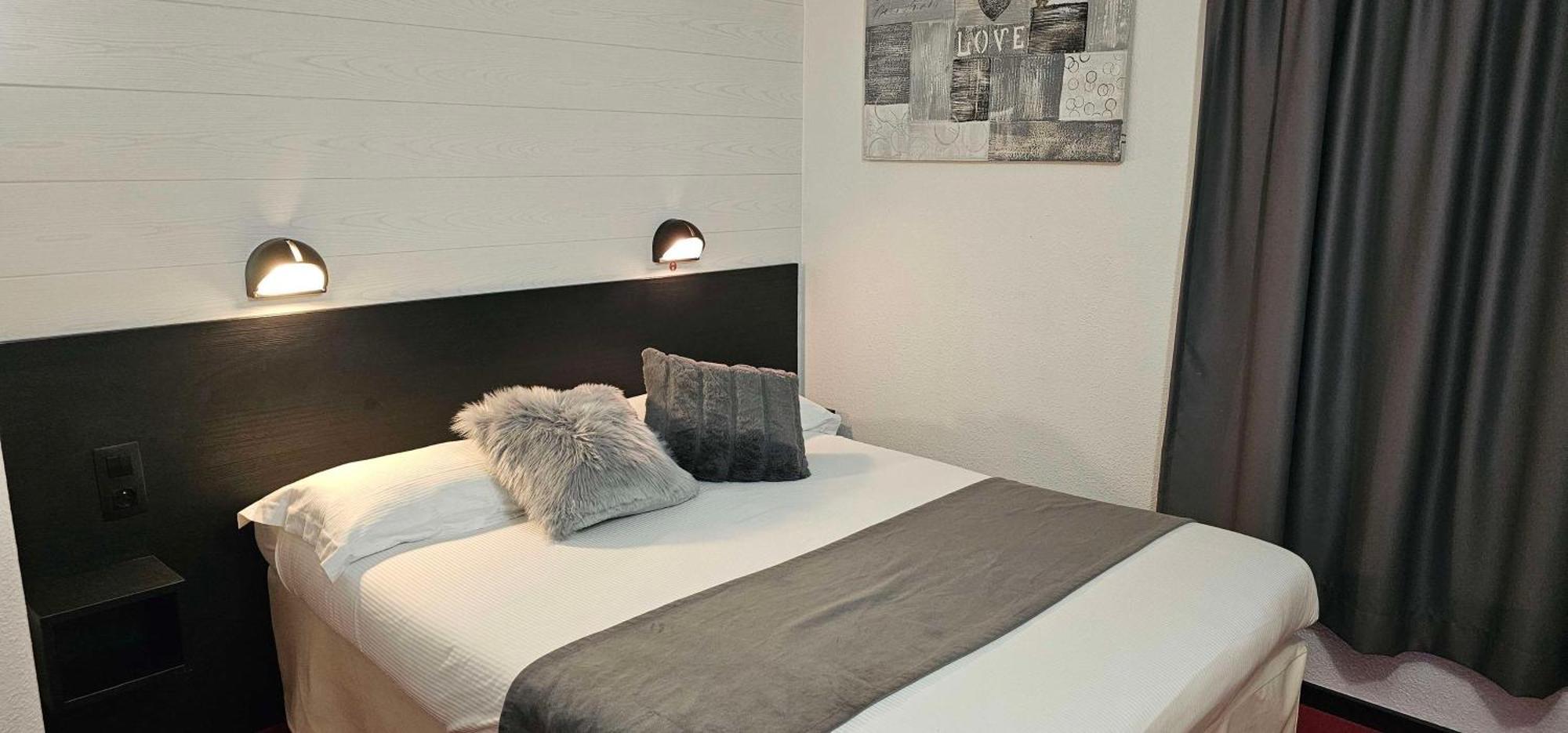 Brit Hotel Essentiel Albi Parc Des Expos 르시쿼스트러 외부 사진