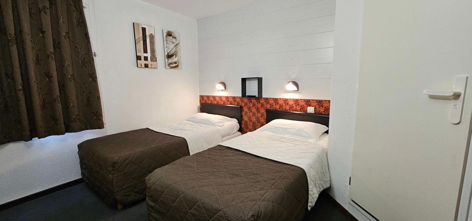 Brit Hotel Essentiel Albi Parc Des Expos 르시쿼스트러 외부 사진
