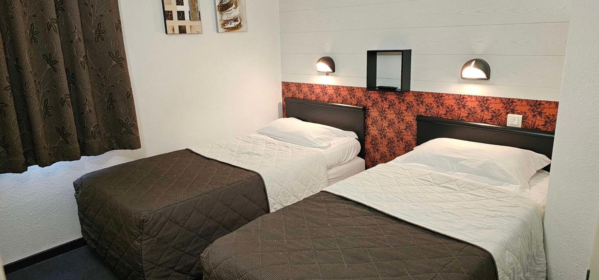 Brit Hotel Essentiel Albi Parc Des Expos 르시쿼스트러 외부 사진
