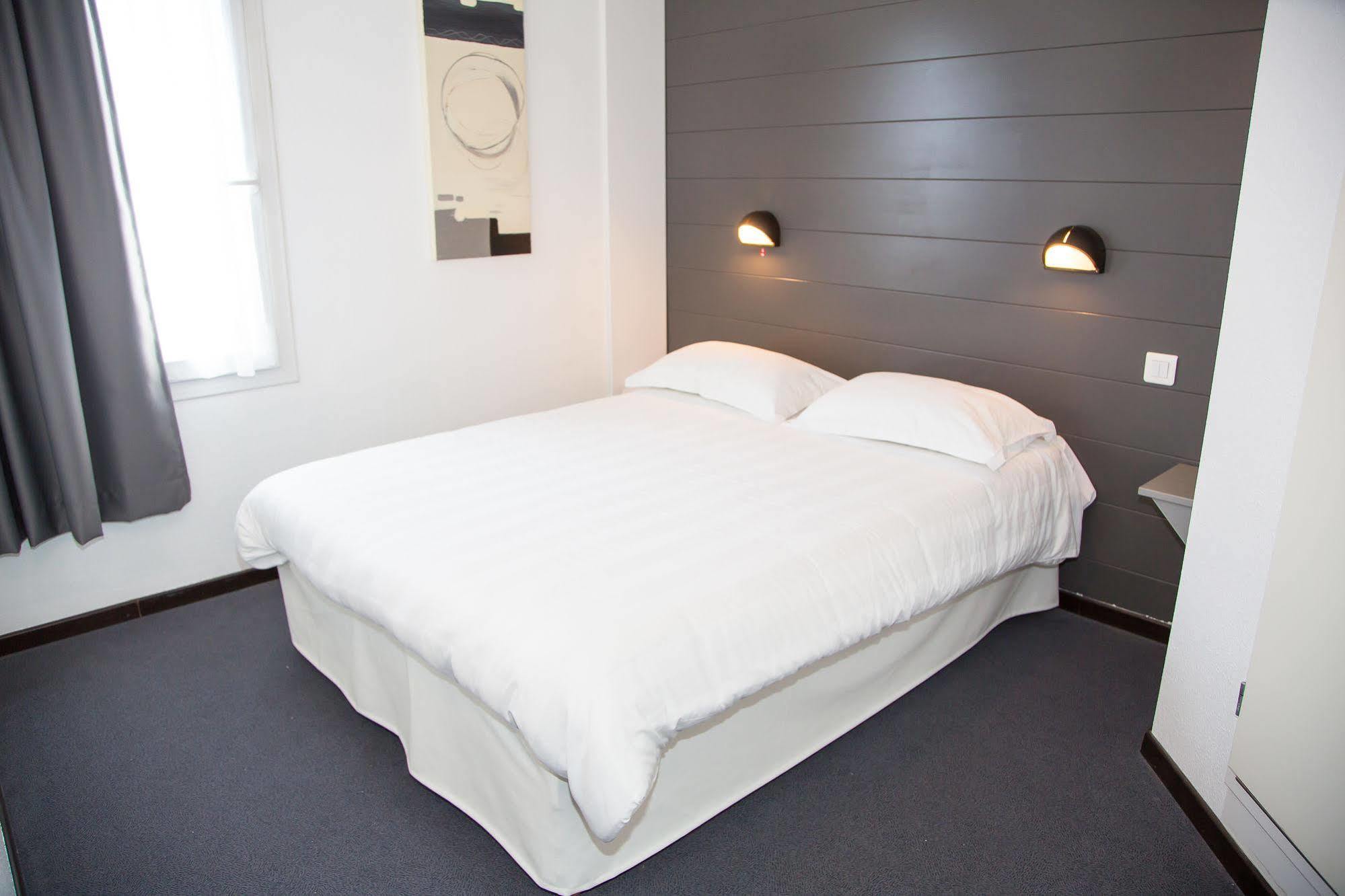 Brit Hotel Essentiel Albi Parc Des Expos 르시쿼스트러 외부 사진